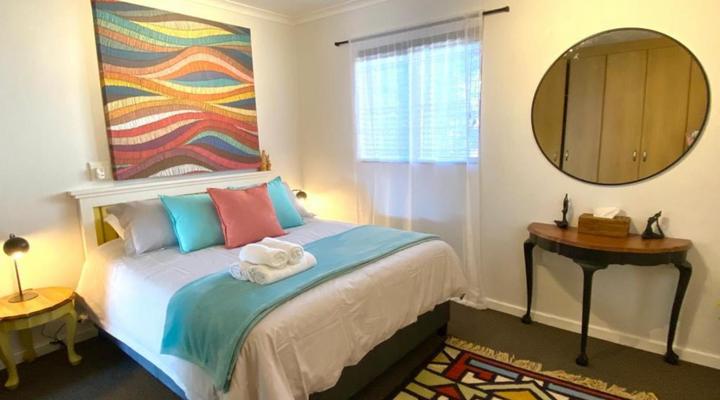 Dolphin Circle Bed and Breakfast