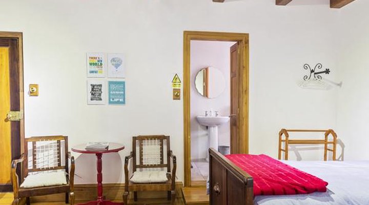 Oak Cottage and Manor House Rooms