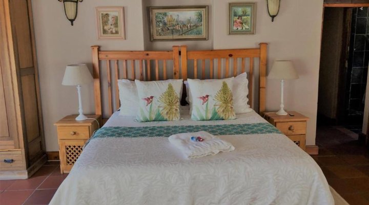 Oaksrest Vineyards Guest Farm