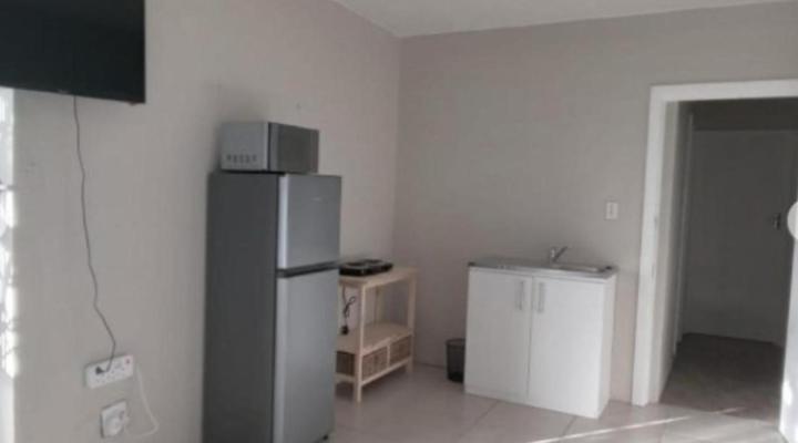 53 Tindale Road Self-Catering Accommodation