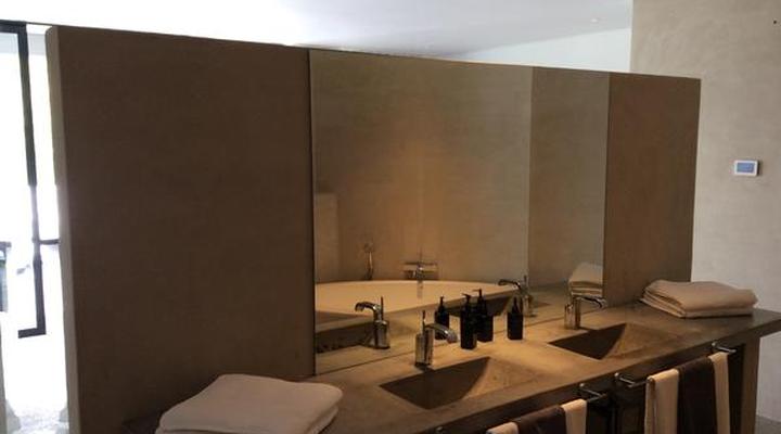 Platinum Boutique Hotel