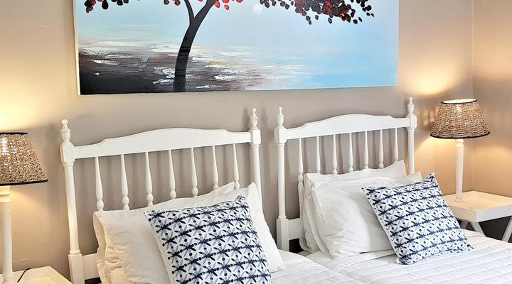 Kei Mouth Guest Lodge