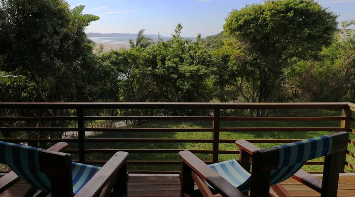 Buccaneers Beach Lodge