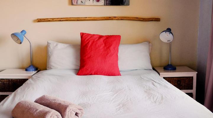 Buccaneers Beach Lodge