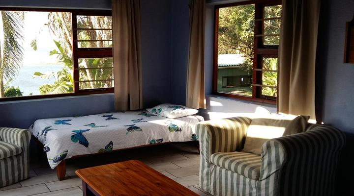 Buccaneers Beach Lodge