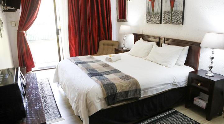 Lakeside Guest House