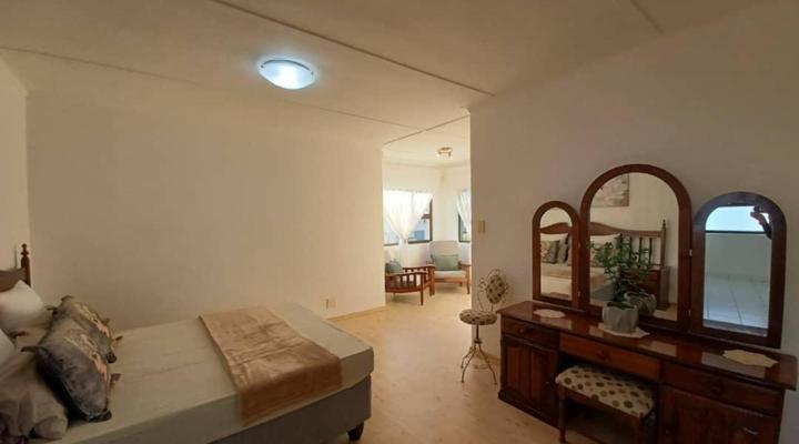 Sleeping Flamingo Guest House