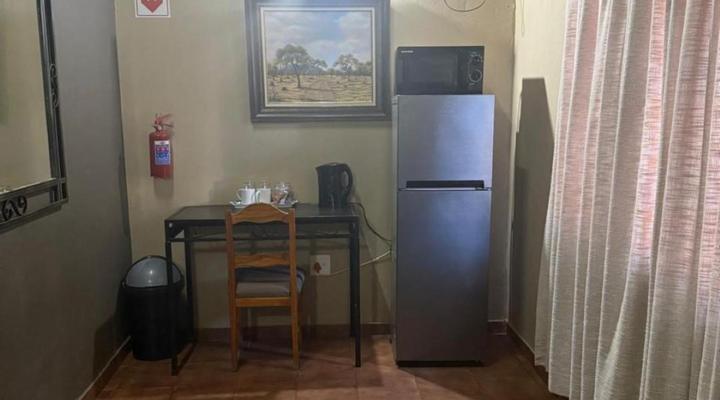 WhyNot Restaurant & Guest Lodge