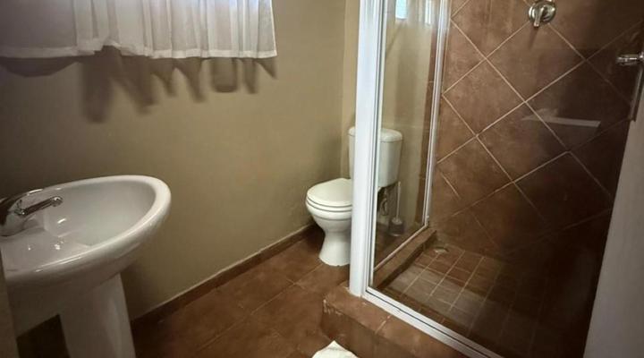 WhyNot Restaurant & Guest Lodge