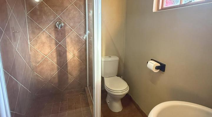 WhyNot Restaurant & Guest Lodge