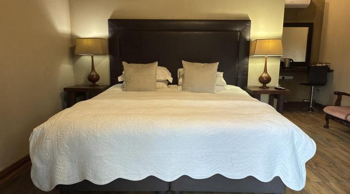 WhyNot Restaurant & Guest Lodge