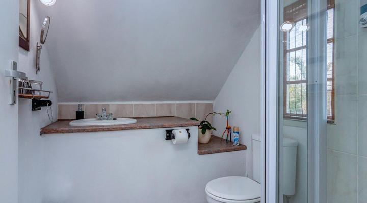 The Dorr Guest House