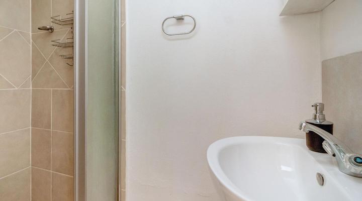 The Dorr Guest House