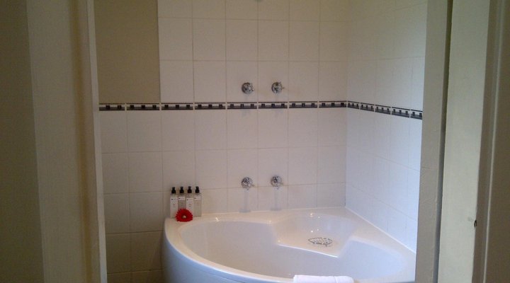 Red Tudor Bed and Breakfast