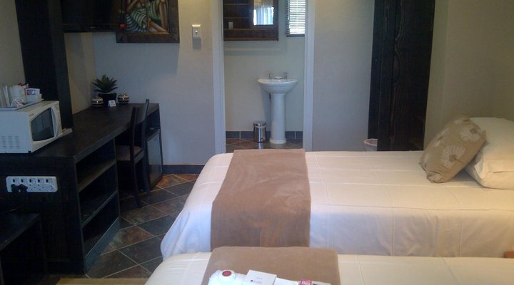 Red Tudor Bed and Breakfast