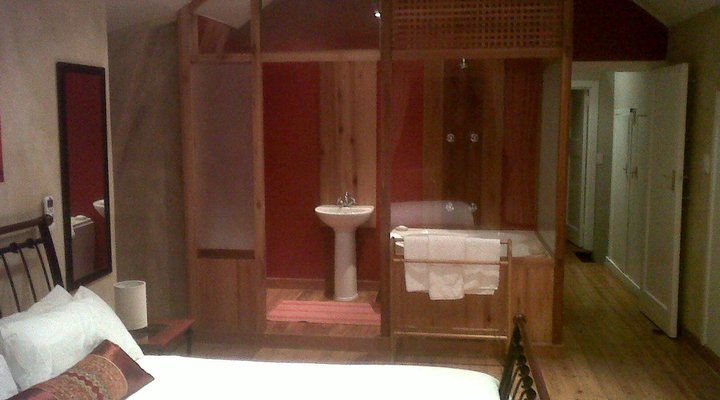 Red Tudor Bed and Breakfast