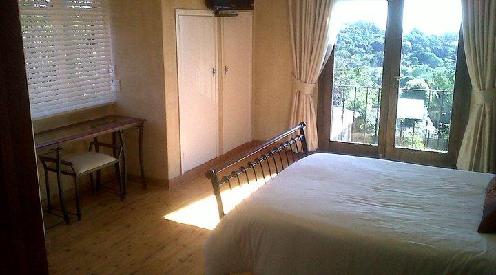 Red Tudor Bed and Breakfast