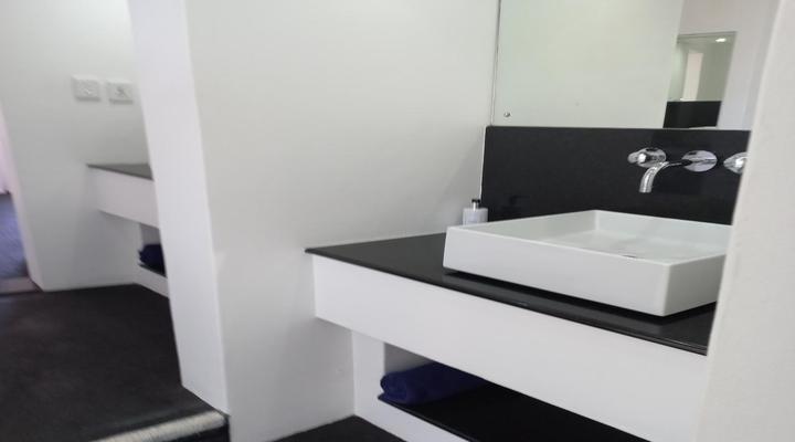 Serene-estate Guesthouse