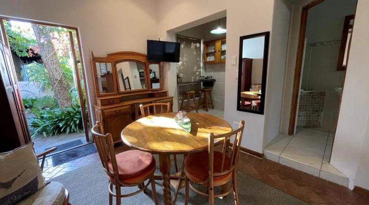 Mongoose Manor Bed and Breakfast