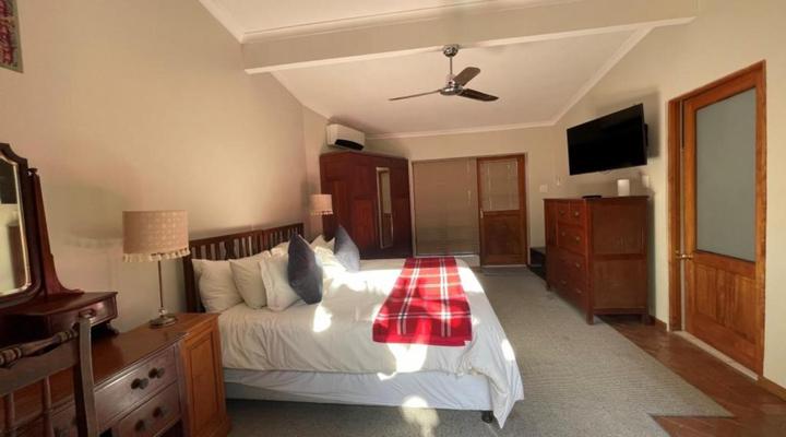 Mongoose Manor Bed and Breakfast