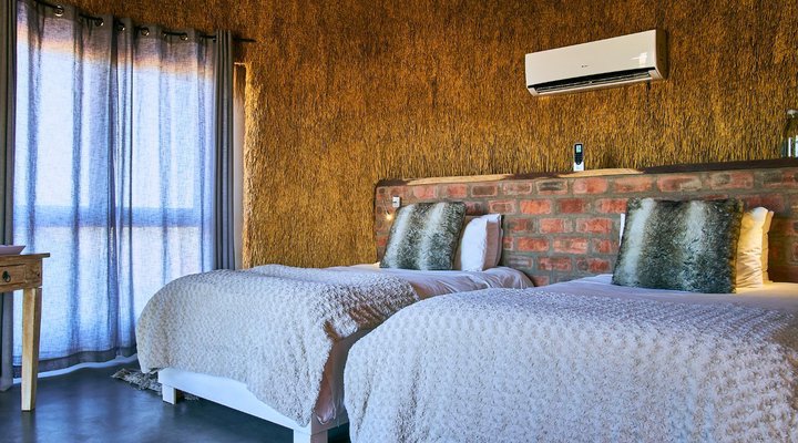 We Kebi Safari Lodge