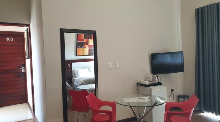 Silver Oak Luxury Accommodation