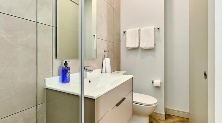 Urban Escapes Apartments