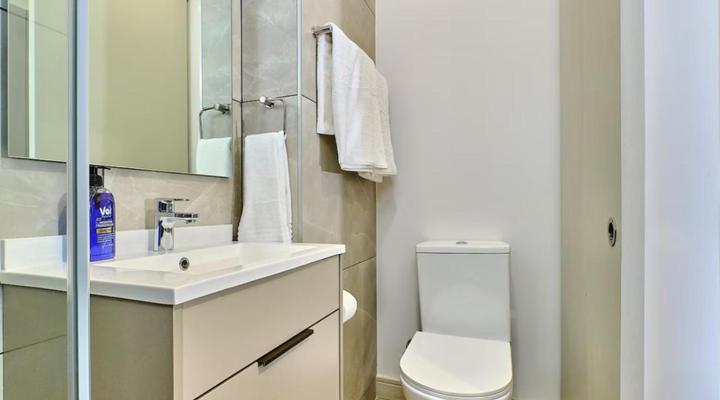 Urban Escapes Apartments