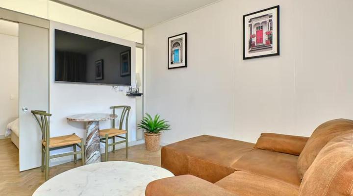 Urban Escapes Apartments