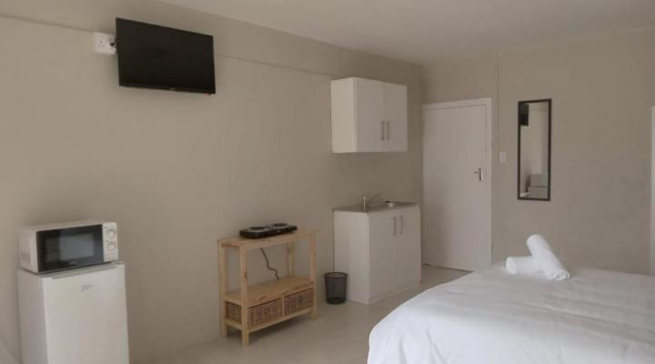 53 Tindale Road Self-Catering Accommodation