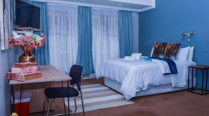 Royal Highness Lux Guesthouse