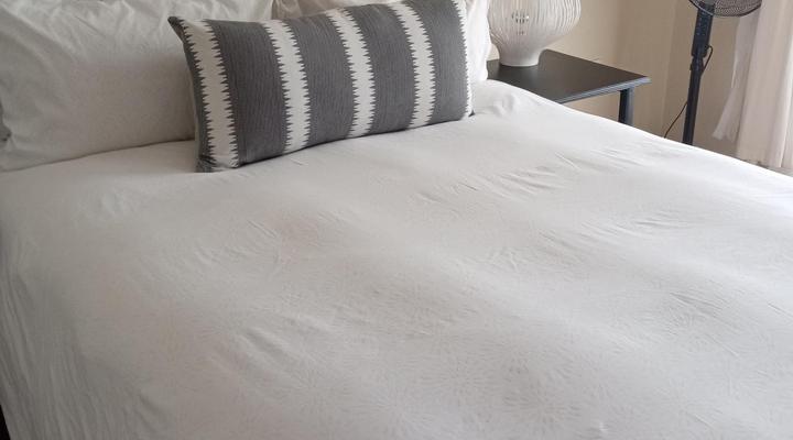 Royal Highness Lux Guesthouse