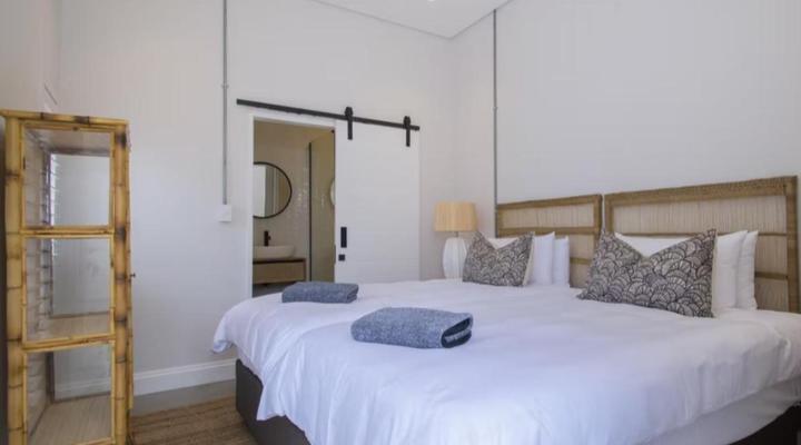 Daisy's Beach Cottage