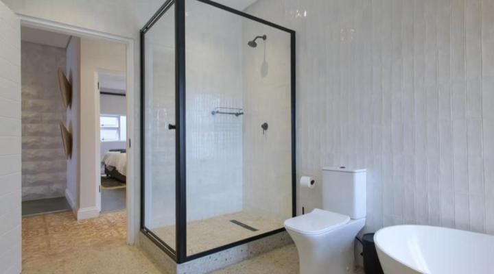 Daisy's Beach Cottage