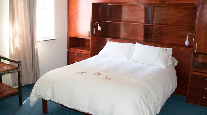 Bateleur Self Catering