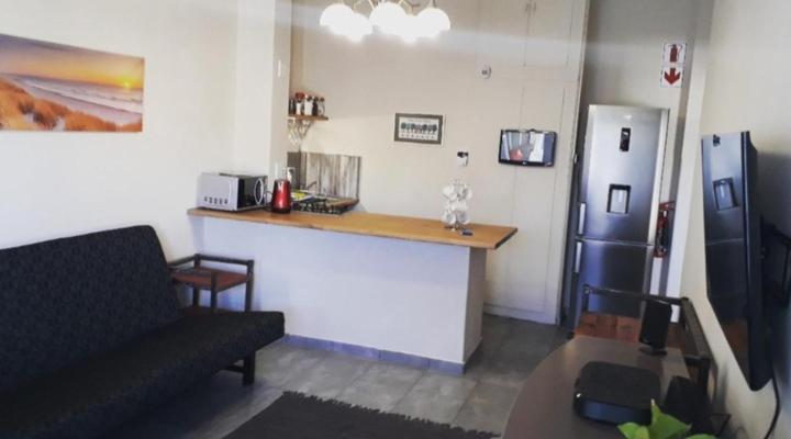 Bateleur Self Catering