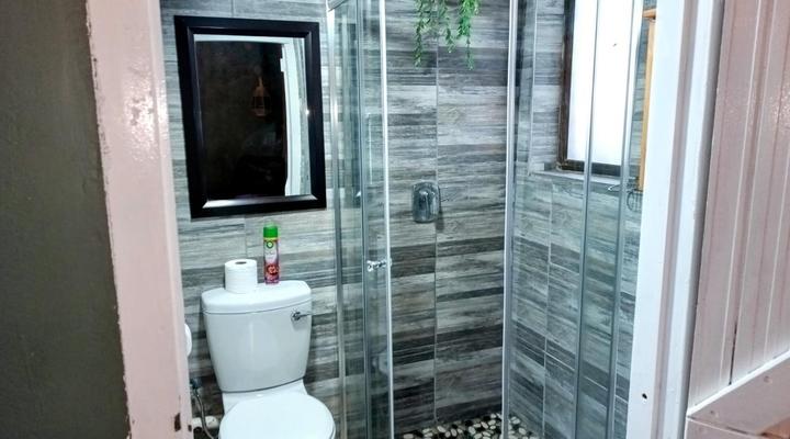 Bateleur Self Catering