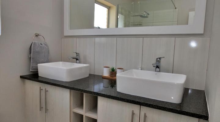 Muir Holiday Apartments