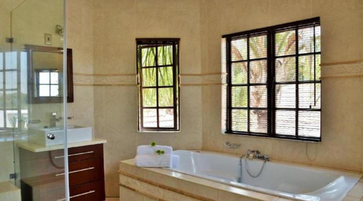 Indlovukazi Guesthouse