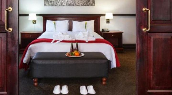 Court Classique Suite Hotel