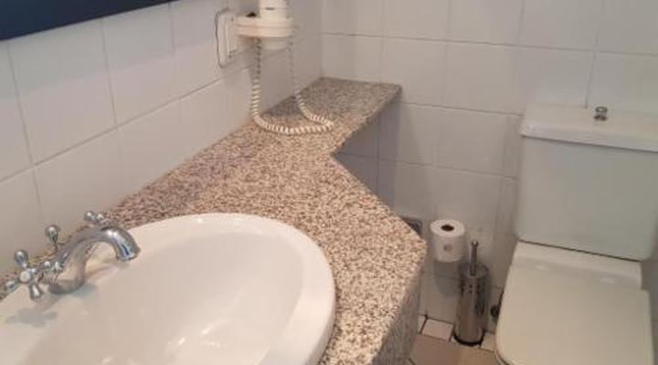 Court Classique Suite Hotel