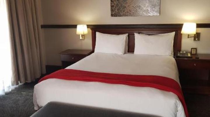 Court Classique Suite Hotel