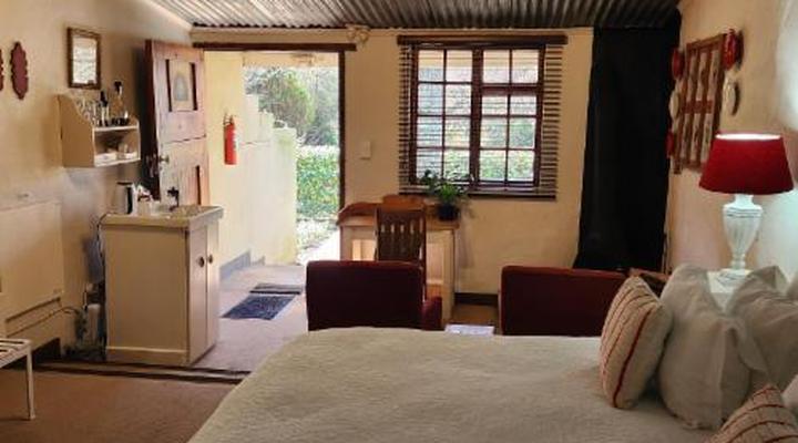 Cleopatra Mountain Farmhouse