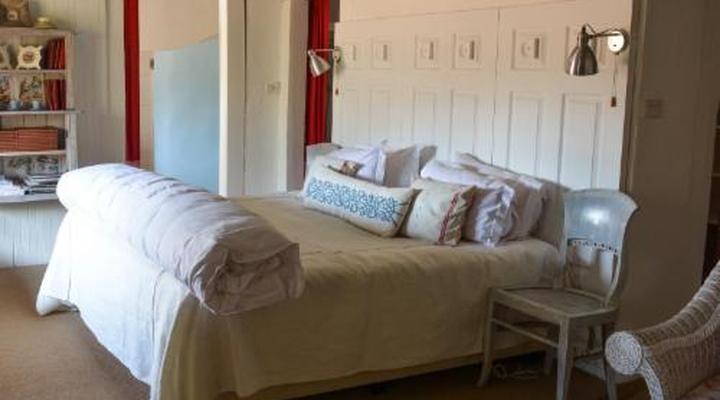 Cleopatra Mountain Farmhouse