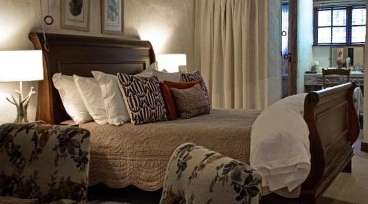 Cleopatra Mountain Farmhouse