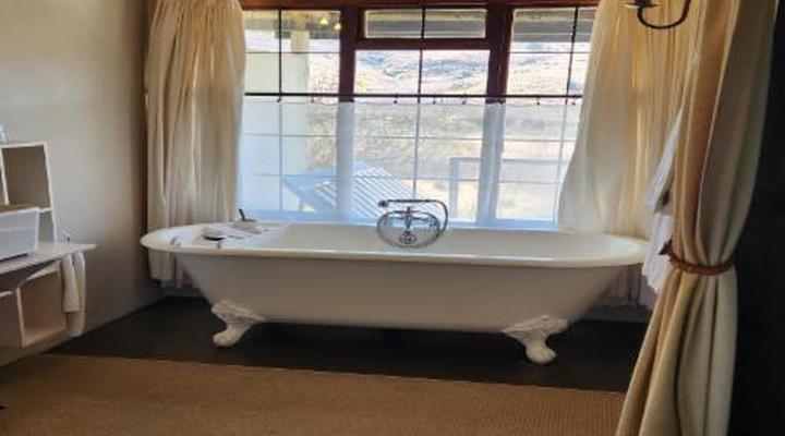 Cleopatra Mountain Farmhouse