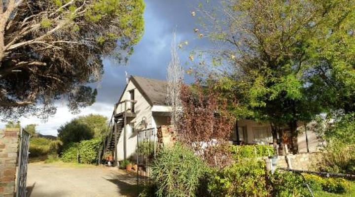 Erin Farmhouse & Cottages