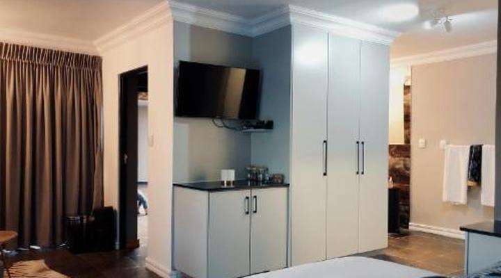 Pretoria Mansion Coral Tree Inn