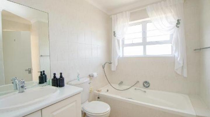 Thanda Vista Bed & Breakfast