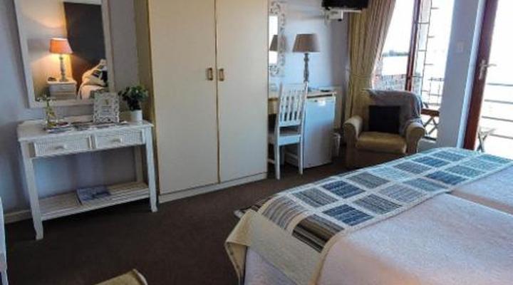 Amzee-bokmakierie Guest House